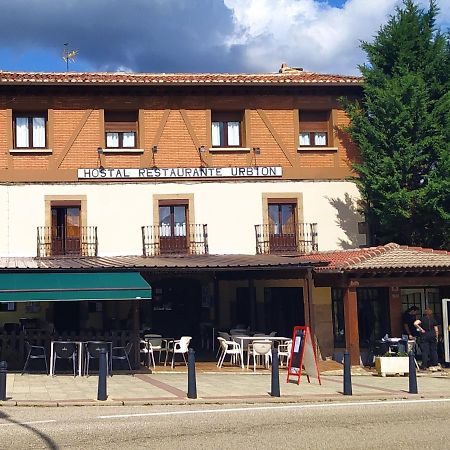 Hostal Urbion Винуеса Екстериор снимка
